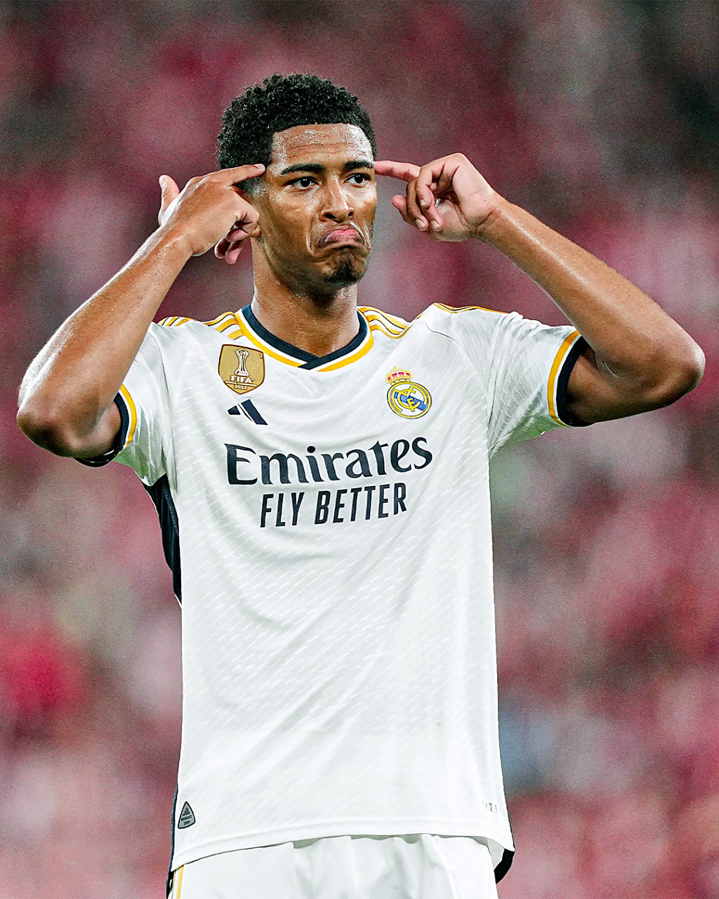 魔术生涯最强一战！贝恩狂轰37+8创新高，带队4连胜出线