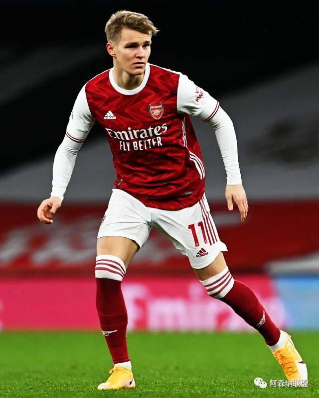 早报：上次赢了你不服吗？那再赢你一次