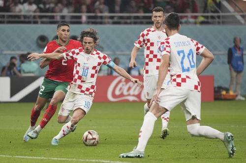 尼克斯重击猛龙，布伦森35+4，英格拉姆31+6+7，强队变成伪强队