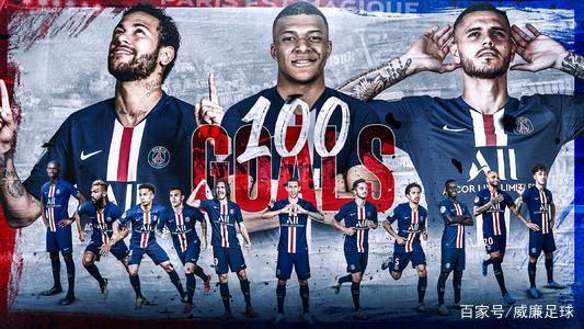 球员倒地救球拼劲十足