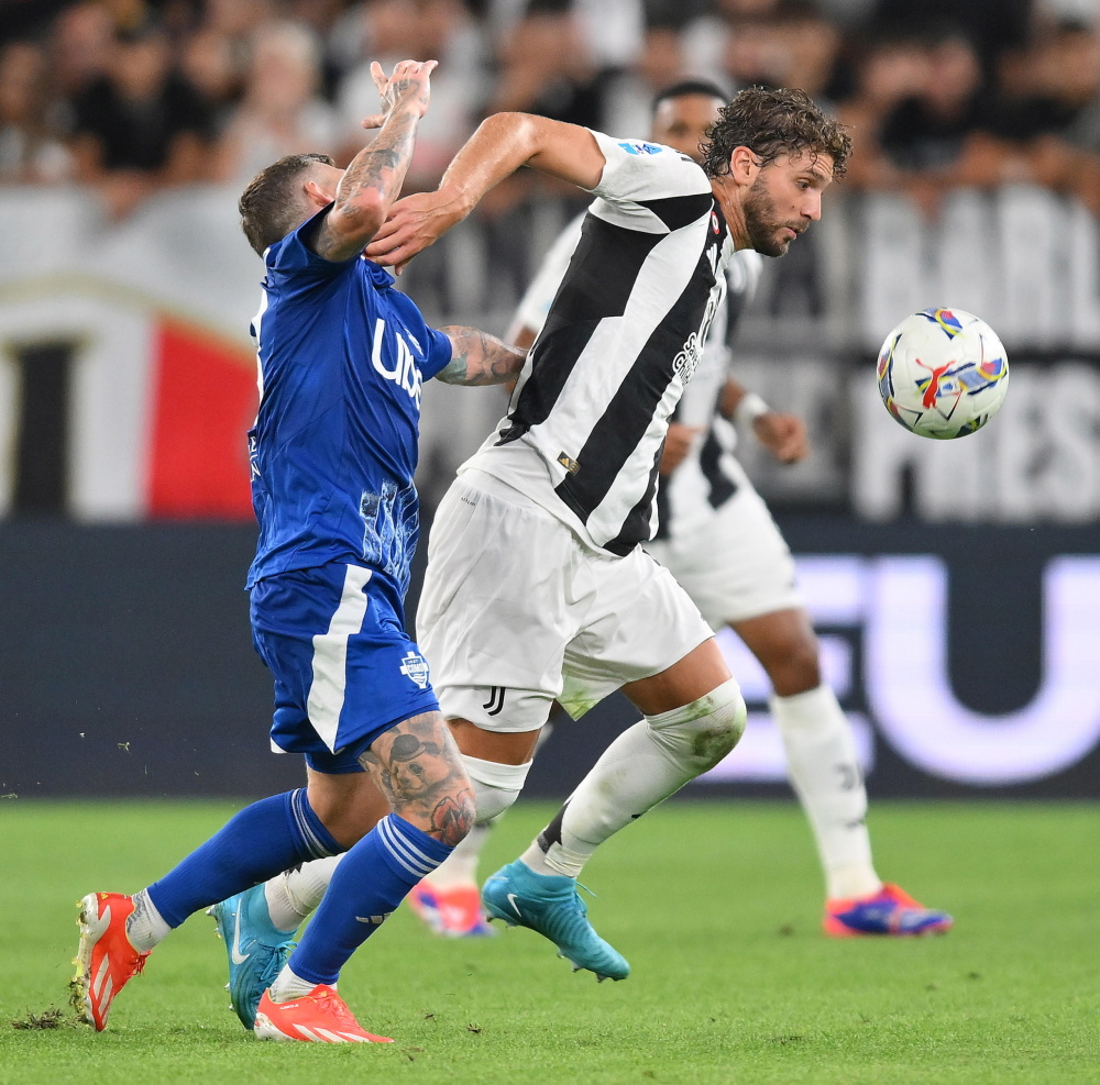 斯内德：贝尼特斯接手国米的时机很糟糕，我没说他是最差教练